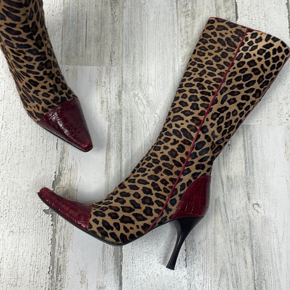Donald J. Pliner Shoes - Donald J Pliner Couture Vica Heeled cheetah print boots - 6.5M